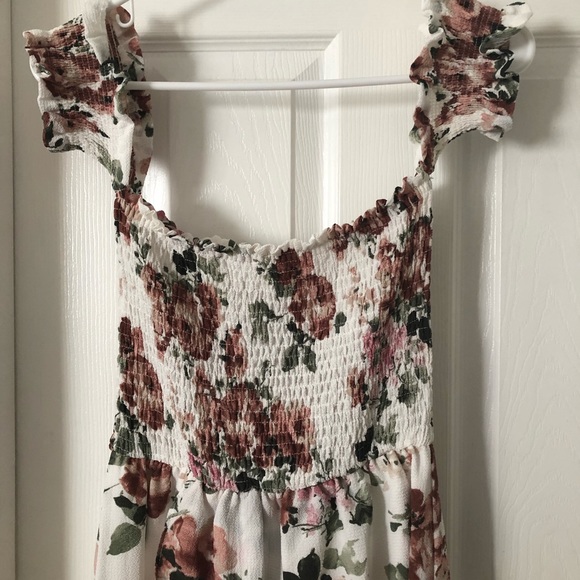 Long floral dress - Picture 3 of 5